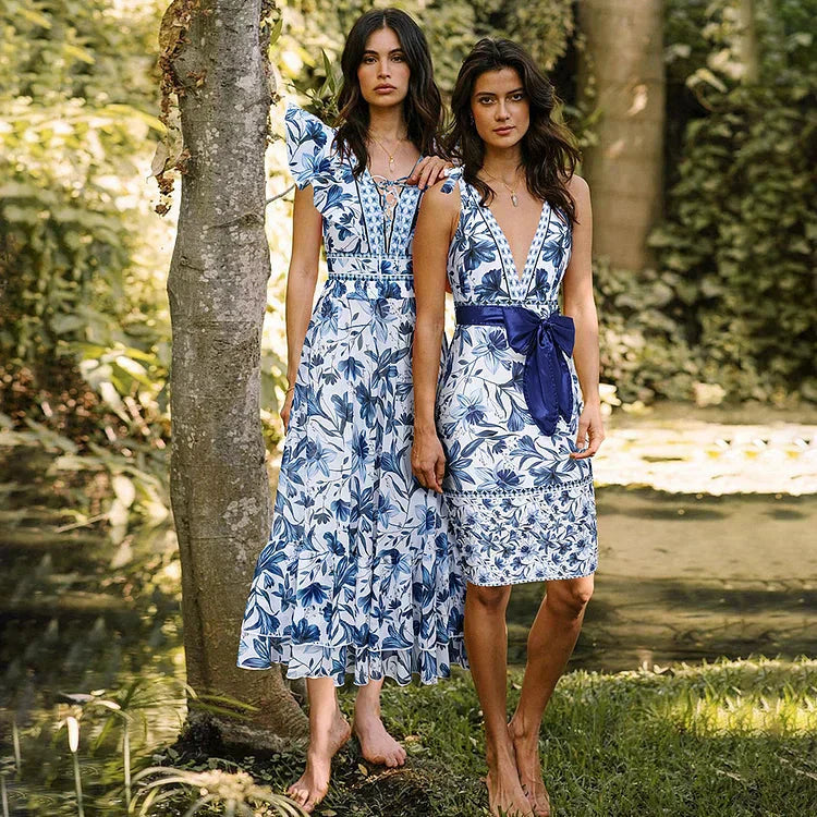Plavky s výstrihom do V so sukňou